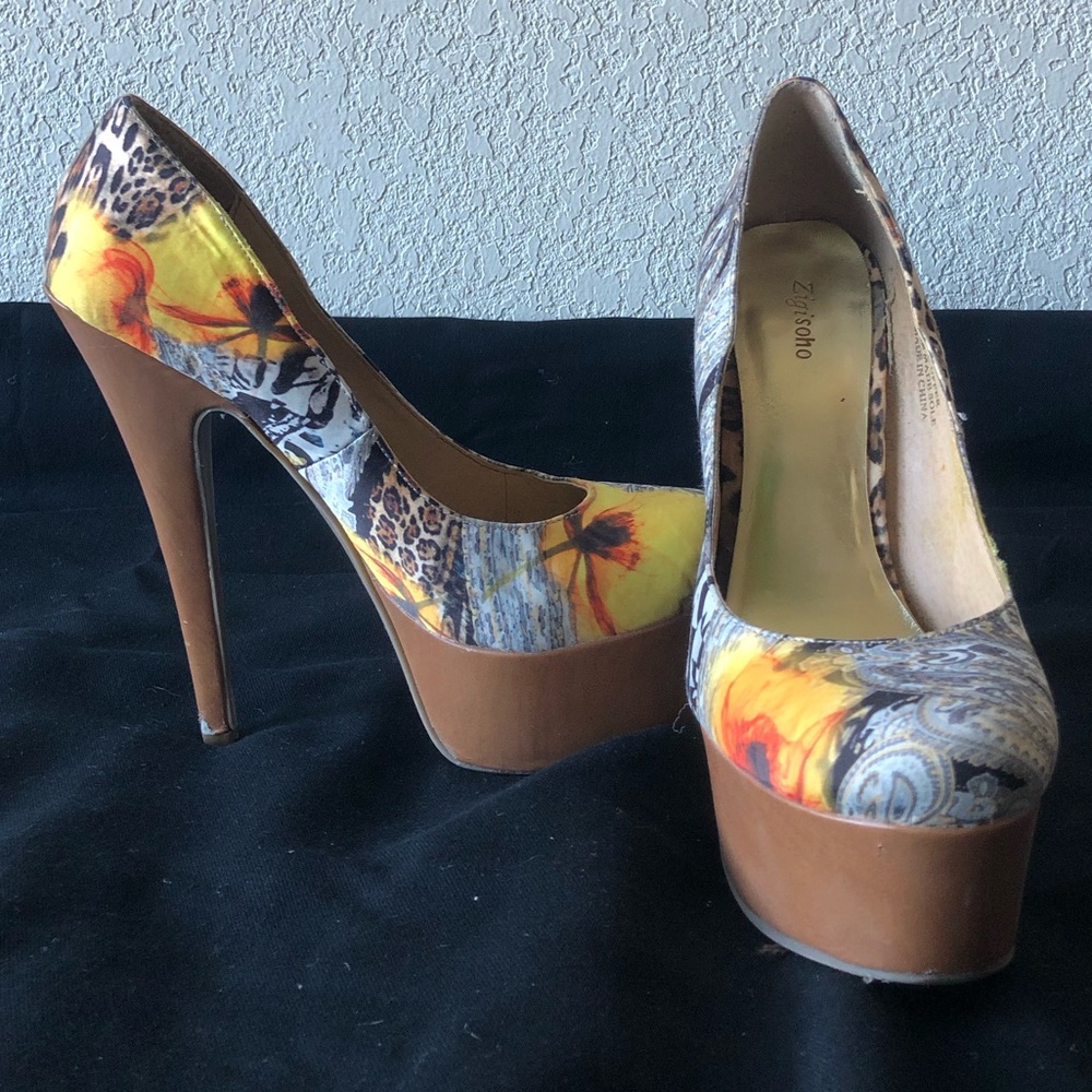 Platform Stiletto Pump